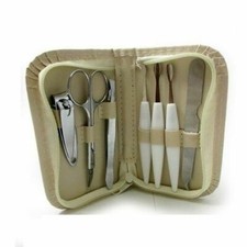 7-piece Manicure Set in Wallet   