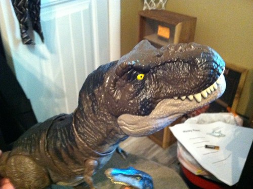 Jurassic World Tyrannosaurus T-Rex Actionfigur Spielzeug 21" & Roarivores Baryonyx - Bild 2 von 16