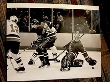 1983 ED MIO NHL HOCKEY GOALIE MASK TYPE 1 PHOTO DAVE MALONEY NEW YORK RANGERS