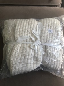 Pottery Barn Crochet Knit Faux Fur Trim Throw Ivory Blanket 60 X 50 709317313994 Ebay