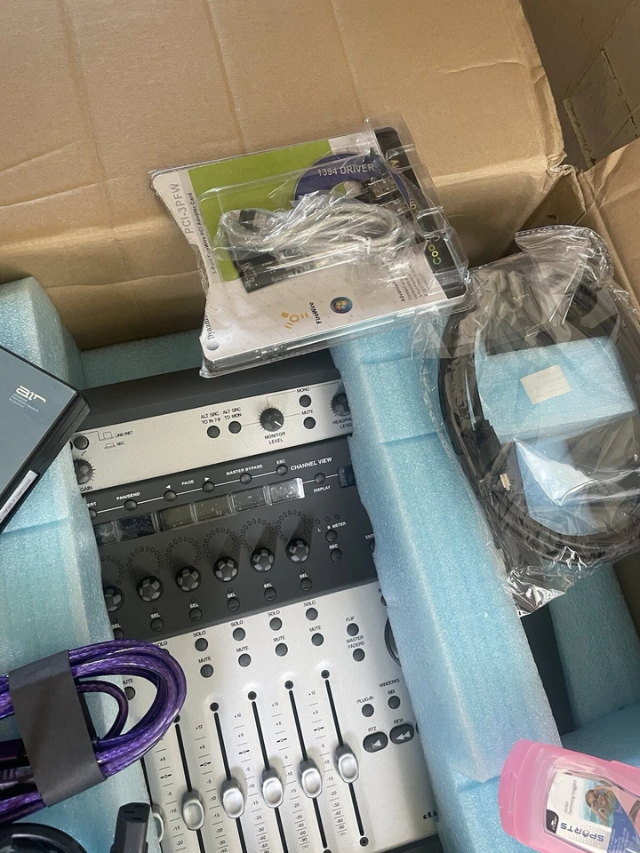 Digidesign Digi 002 Console Digital Recording Interface MX002 - - Image 2 of 4