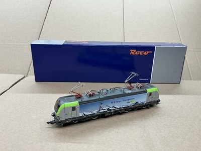 ROCO HO SCALE ELEKTROLOK RE 475 402-4 BLS CARGO 4X STROMABNEHMER SCHÖN!