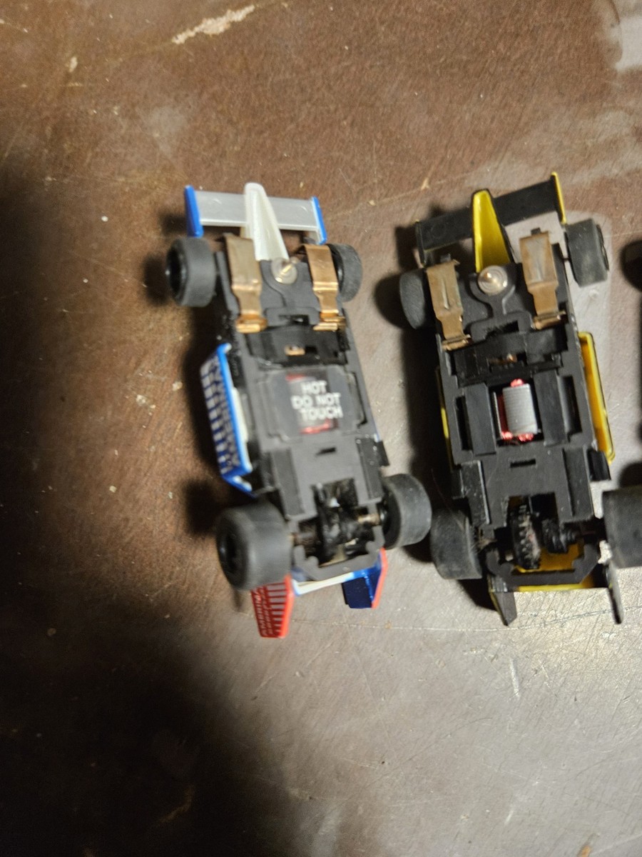 HO・SCALE RACING TOMY AFX 2台セット TRX103_9in_Crossover_Track_Pkg