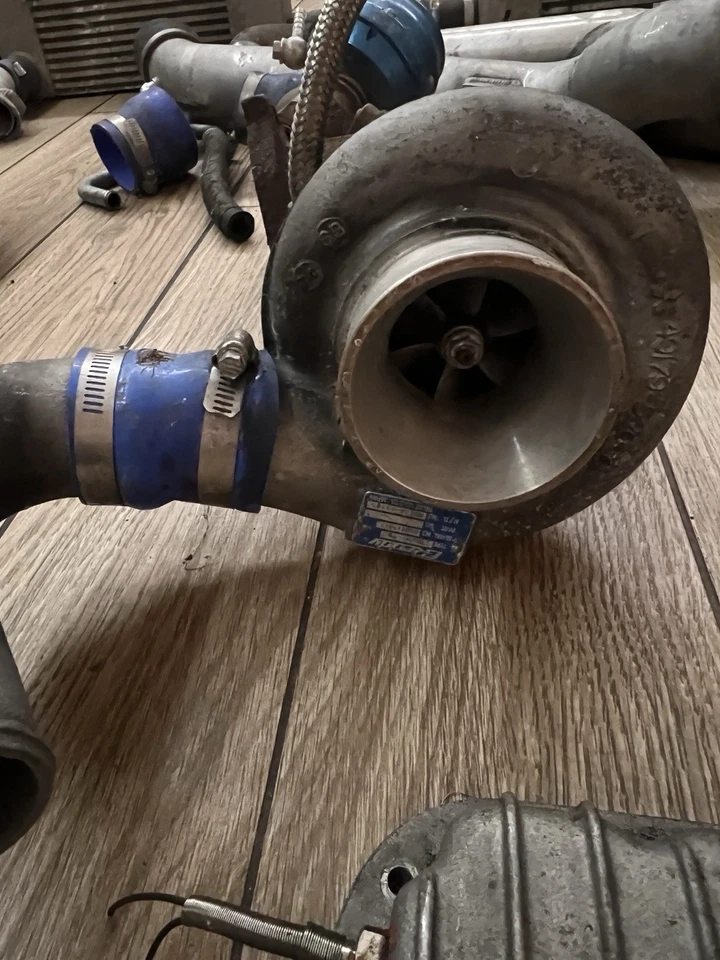 Kit GREDDY Twin-Turbo para 2003-06 Nissan 350Z (VQ35DE) - TD05H-18G Turbos - Imagem 3 de 4