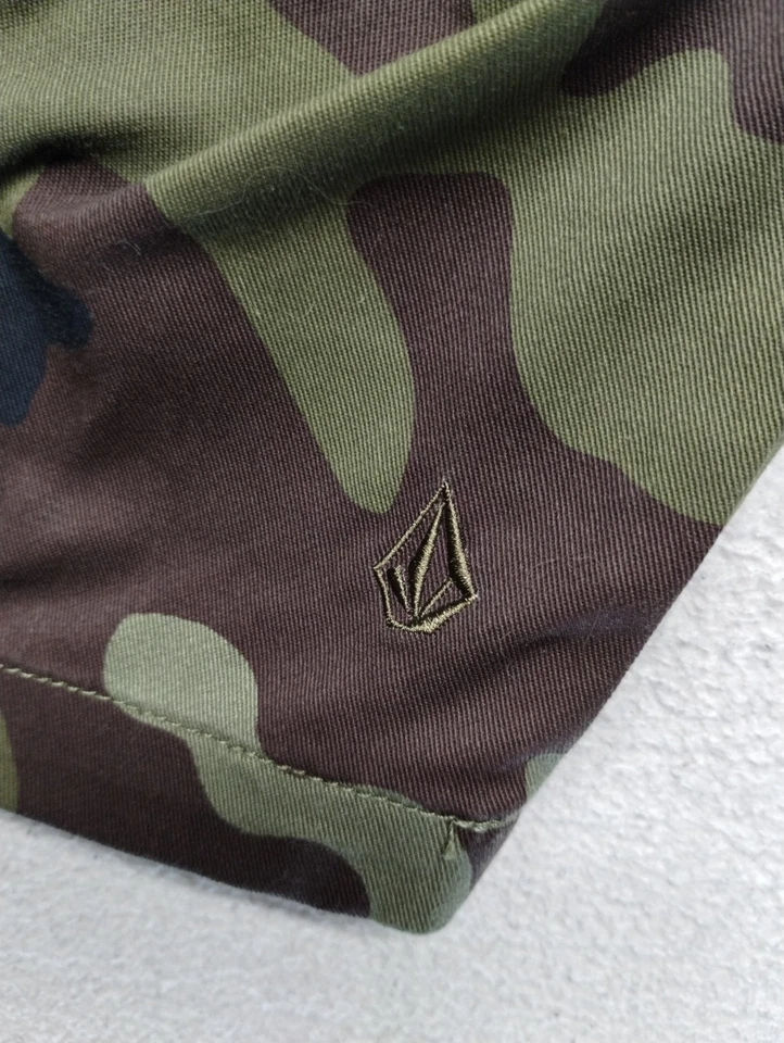 Pantalones Cortos Chinos Volcom Stone Camuflados Talla 31 (REAL 32) Para Hombres Skate Surf Informales Foto 3 de 4