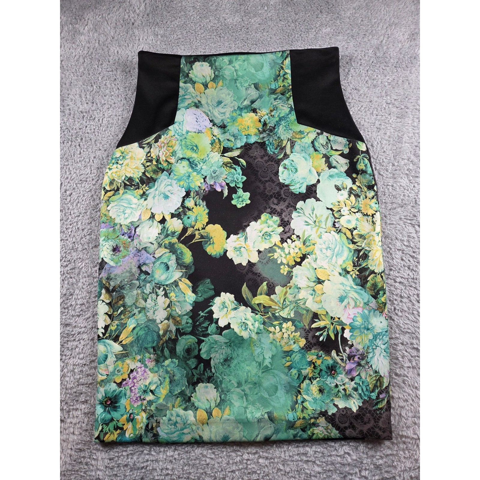 ECI New York Pencil Skirt Size M Green Floral Black Panel Womens Knee Length