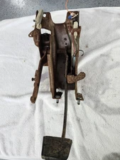 73-84 Chevy GMC Truck Manual CLUTCH BRAKE PEDAL ASSEMBLY Square 73-87 Oem