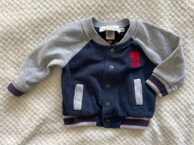 College Jacke Cardigan Baby Gr. 74 H&M Herbstjacke Strickjacke Jungs Jungen