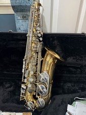 Jupiter Alto Saxophone with Hard Case And Mouthpiece Pre-owned