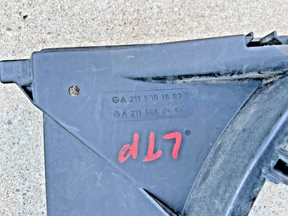 '03-11 Mercedes W211 E350 CLS550 Motor Refrigeración Radiador Ventilador Motor OEM Foto 4 de 4