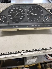 BMW 3er E30 VFL Kombiinstrument + Uhr Tacho 1376620 Gebraucht