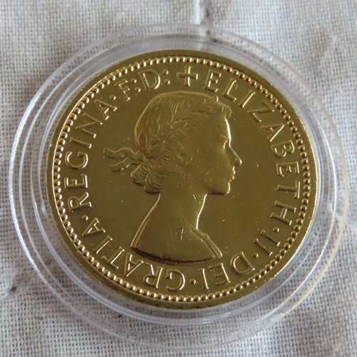 1967 QEII HALF PENNY GOLD LAYERED WITH RHODIUM - PLATINUM - Picture 2 of 2