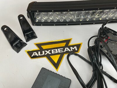 AUXBEAM 32 incurvé RGB DEL barre lumineuse Bluetooth contrôle musical