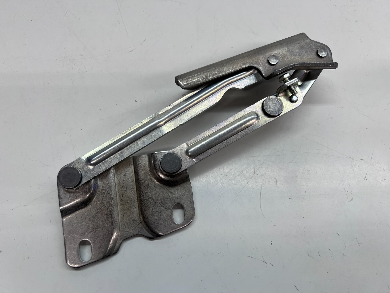 LAMBORGHINI HURACAN LP610 FRONT LEFT DRIVER LH HOOD HINGE OEM 4T0823301B
