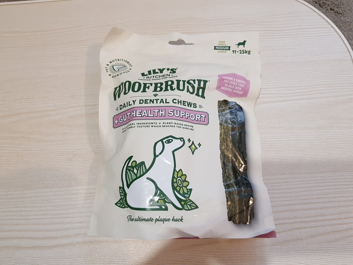 Lily's Kitchen Woofbrush Daily Dental Chews Gut Health Support