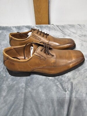 Clarks Men’s Tilden Walk Oxford Dress Shoe Brown Size 9W Amazon.com | Clarks Tilden Plain Oxford, Men main image 2