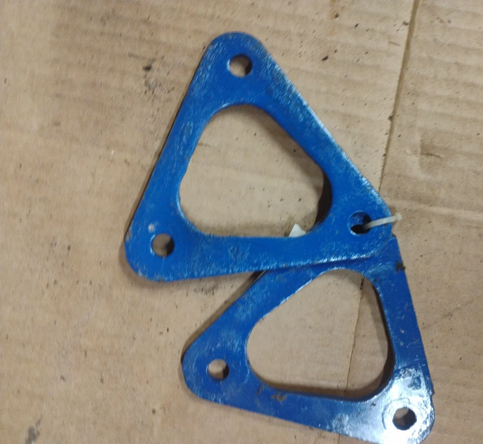 OEM 73-87 Chevy GMC 4x4 K10 Engine Motor Mount Brackets Squarebody - Image 4 of 4