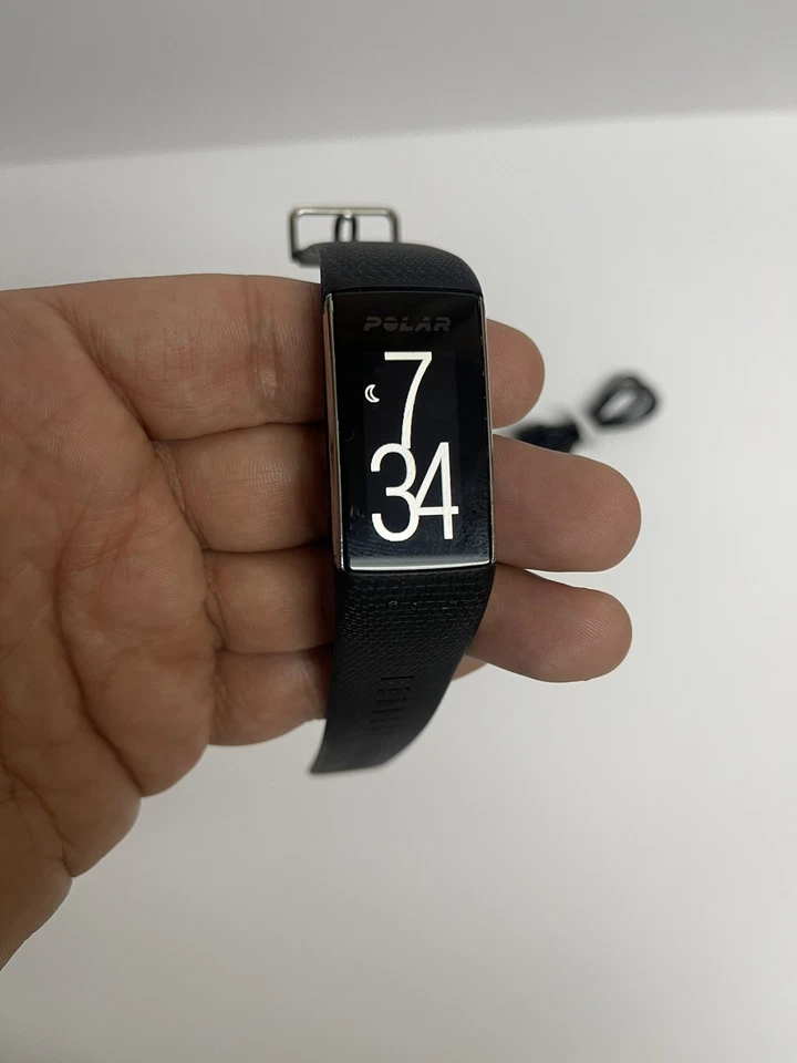 Polar A370 Fitness Activity Tracker w/ Wrist HR Monitor Band Size: M/L - Image 3 of 4