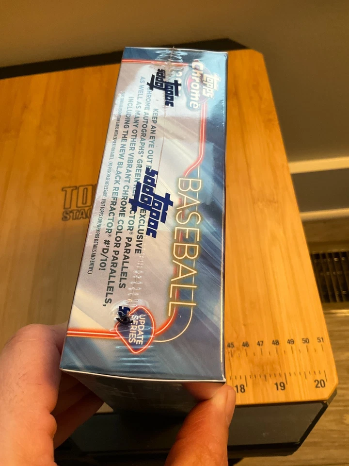 2024 Topps Chrome Update Baseball Factory-Sealed Mega Box Skenes Chourio Elly RC - Image 4 of 4