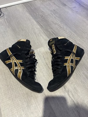 ASICS Black/Gold Dave Shultz size 9Lace-Up High Top Wrestling Shoes