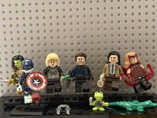Lego Marvel Minifigures 71031   Opened Comple...