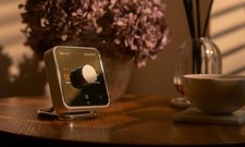 Hive Offical Thermostat Stand - Silver/White