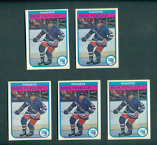 1982-83 O-Pee-Chee #231 Mark Pavelich RC Rookie 5 Card Lot NM