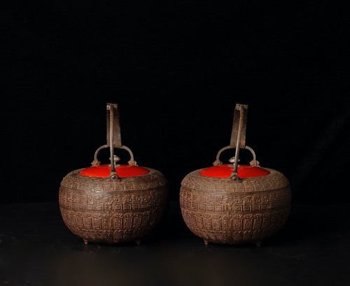 Fine pair of iron with silver inlay Choushu, sake pots. 19th century ZD16 - Picture 4 of 18