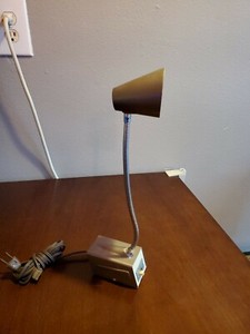 dazor lamp vintage