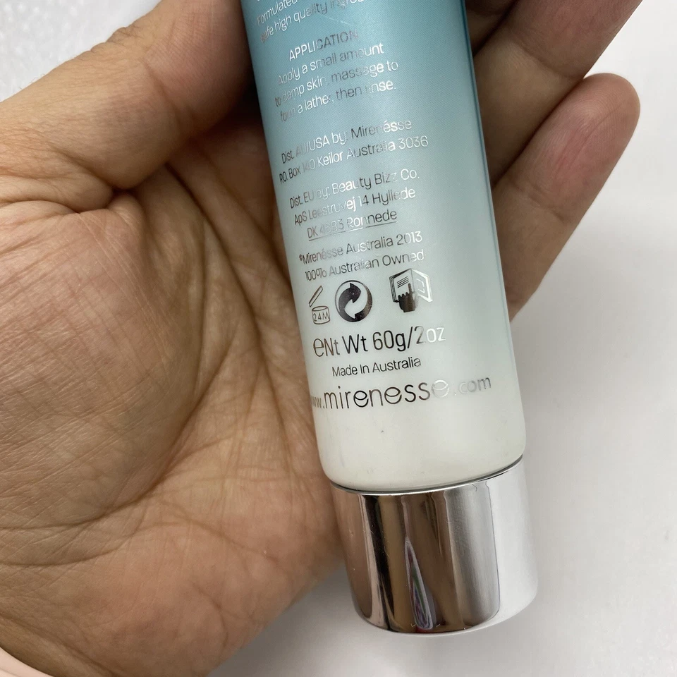 Mirenesse Set | Gel Cleanser, Hydration Serum, Treatment Gel, Absolute Pores… - Image 4 of 4