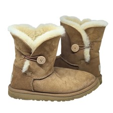 UGG Bailey Button Boots Chestnut Suede Shearling Winter Girls Shoes Size 4 Kids