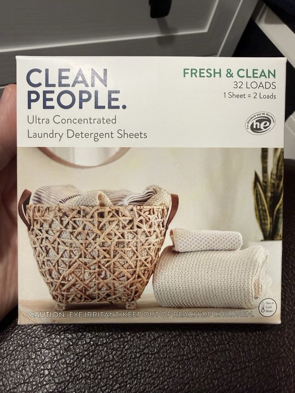Clean People Ultra Concentrated Laundry Detergent Sheets Fresh & Clean  32 Loads