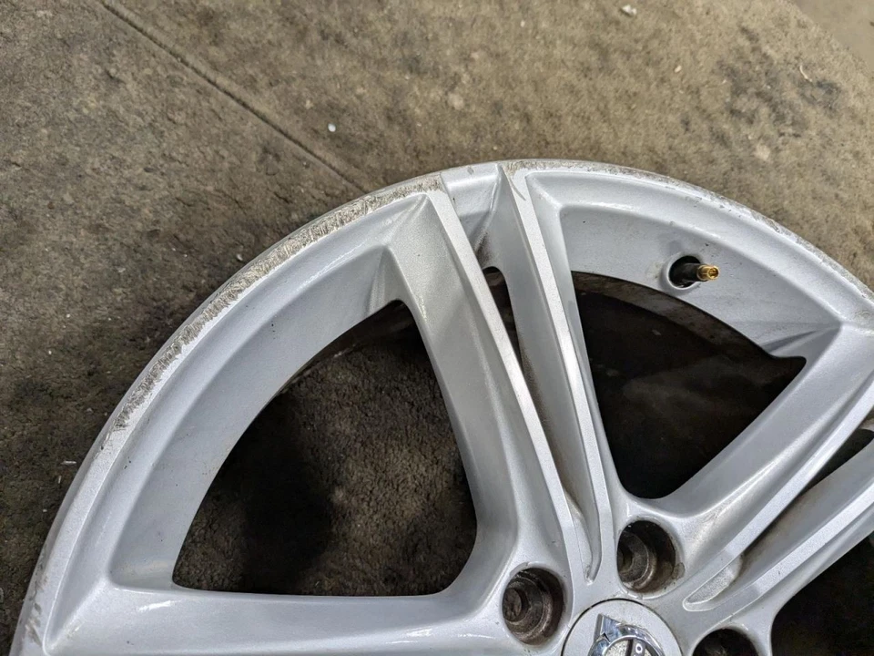 Колесо 18x8 сплав 5 двойных спиц подходит для 17-19 VOLVO S90 758526 - Изображение 2 из 4