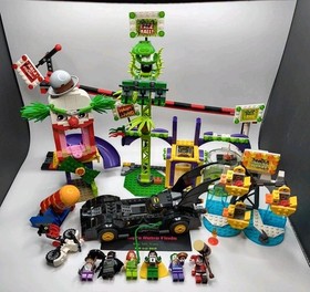 LEGO 76035 DC Comics Super Heroes Jokerland 95% complete. W Minifigures 