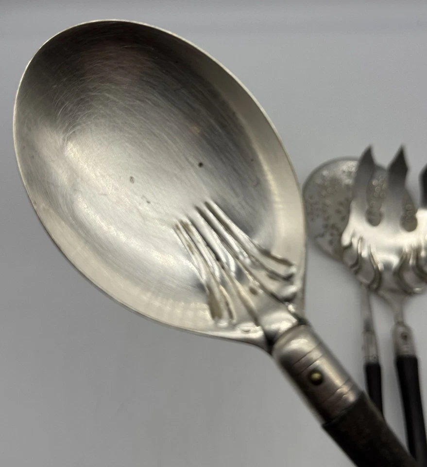 Vintage Silver Plate Wood Handle Serving Fork Spoon & Tomato Server, A1 Rogers - Image 4 of 4