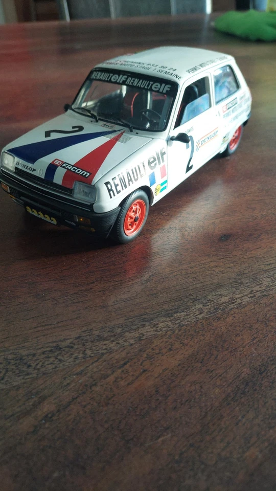 Renault 5 Alpine Coupé 1977 – Solido Racing #2 – 1/18 - Photo 2/4