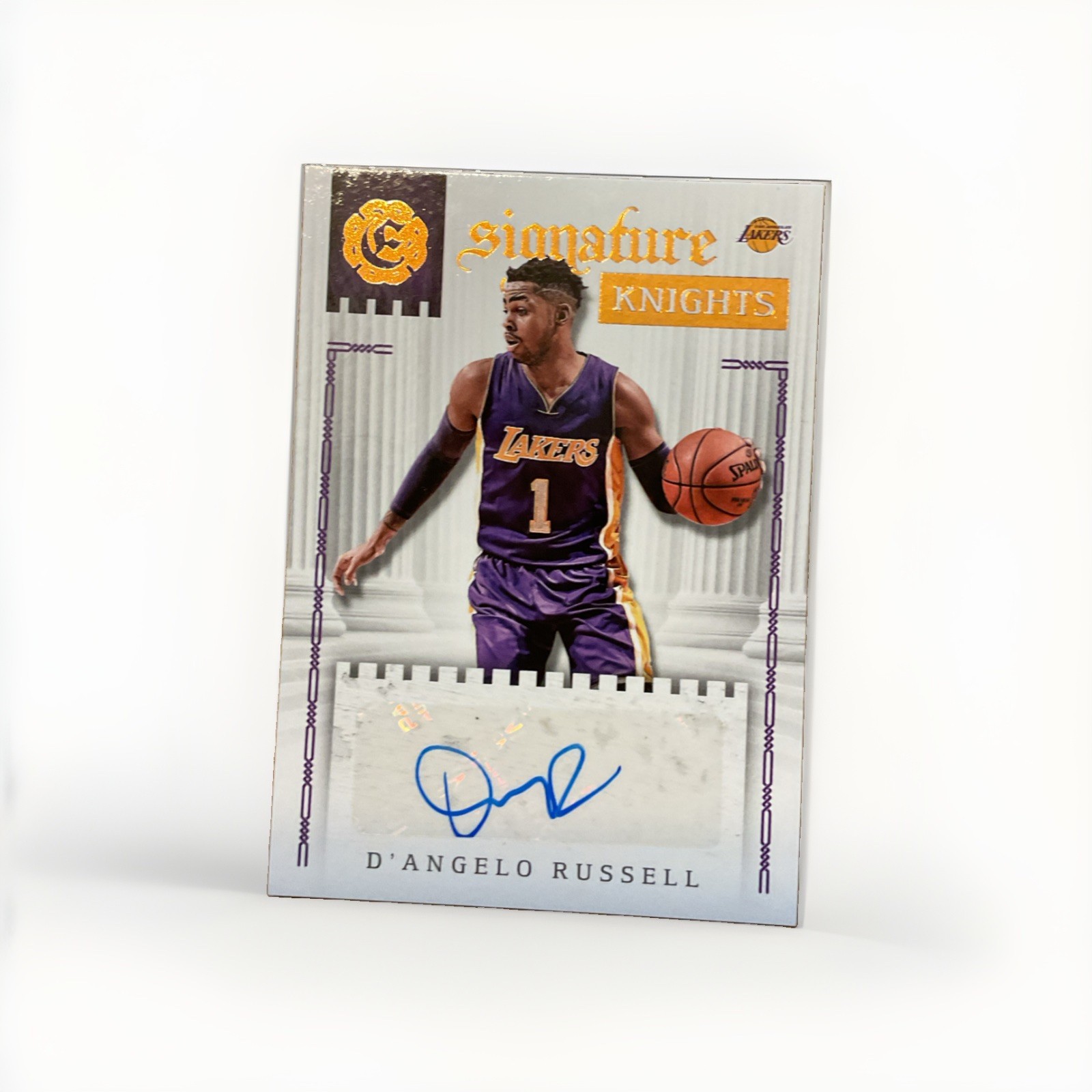 2016-17 Panini Excalibur Signature Knights D'Angelo Russell #13 Auto 3b8