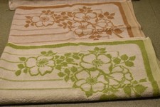 2 x  Handtuch Vintage  Retro Blumen