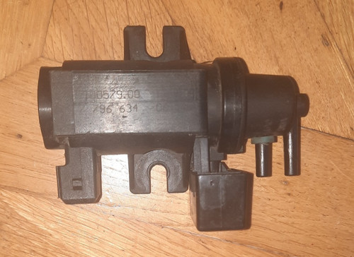 BMW E46 E87 E81 E83 E90 E91  Magnetventil Druckwandler 7796634