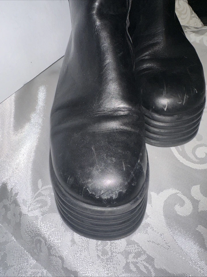 Robert Clergerie Women's Black Leather  Chopper Boots - Image 3 of 4