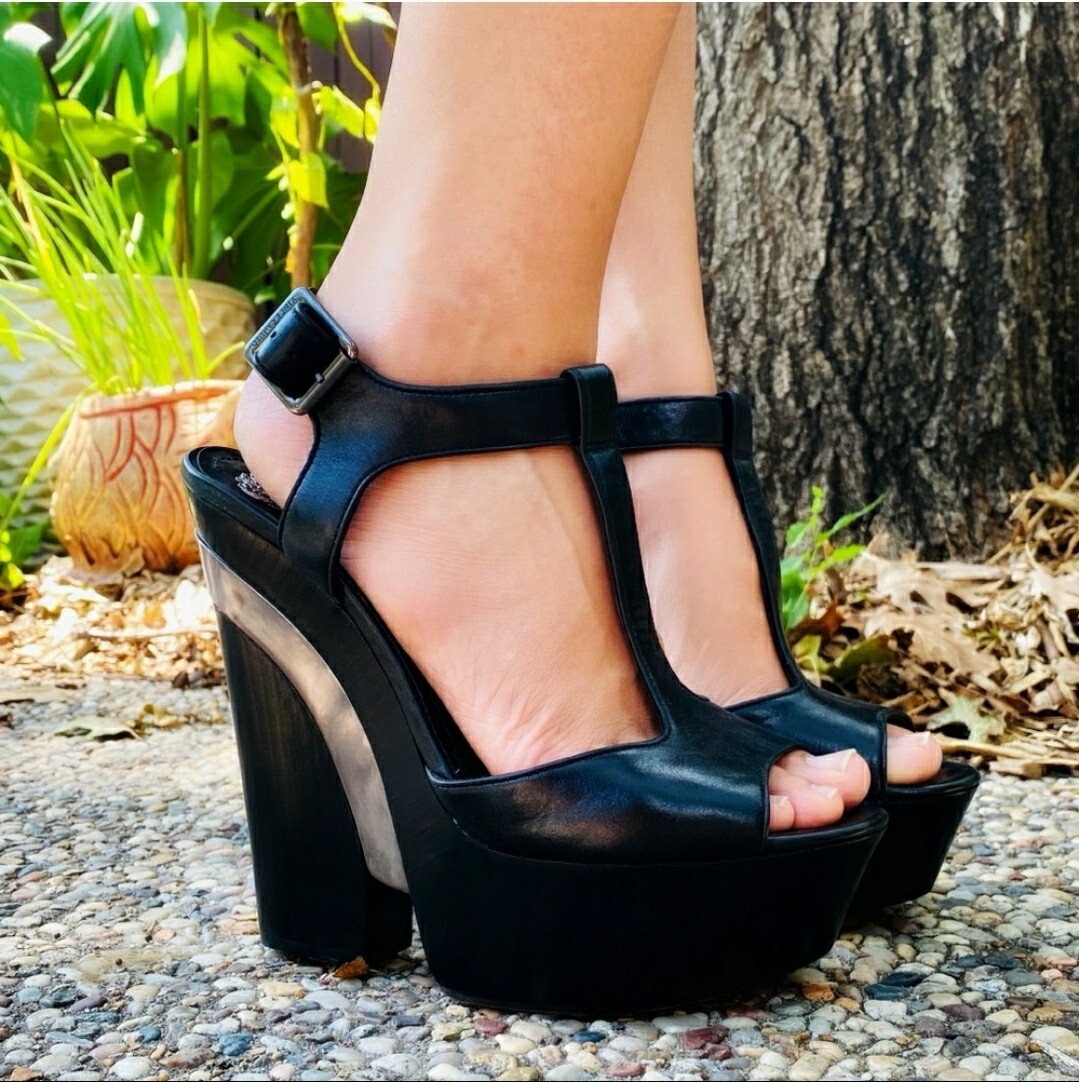 Vince Camuto Sz 7.5 Babe Platform Black Silver Leather T