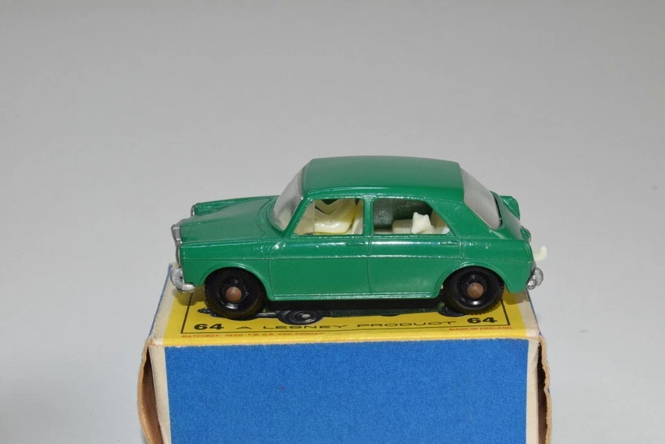 B8 1:60 3 pulgadas 3 pulgadas Matchbox Lesney 64 mg M.G. 1100 VERDE SIN USAR, EN CAJA Foto 3 de 4