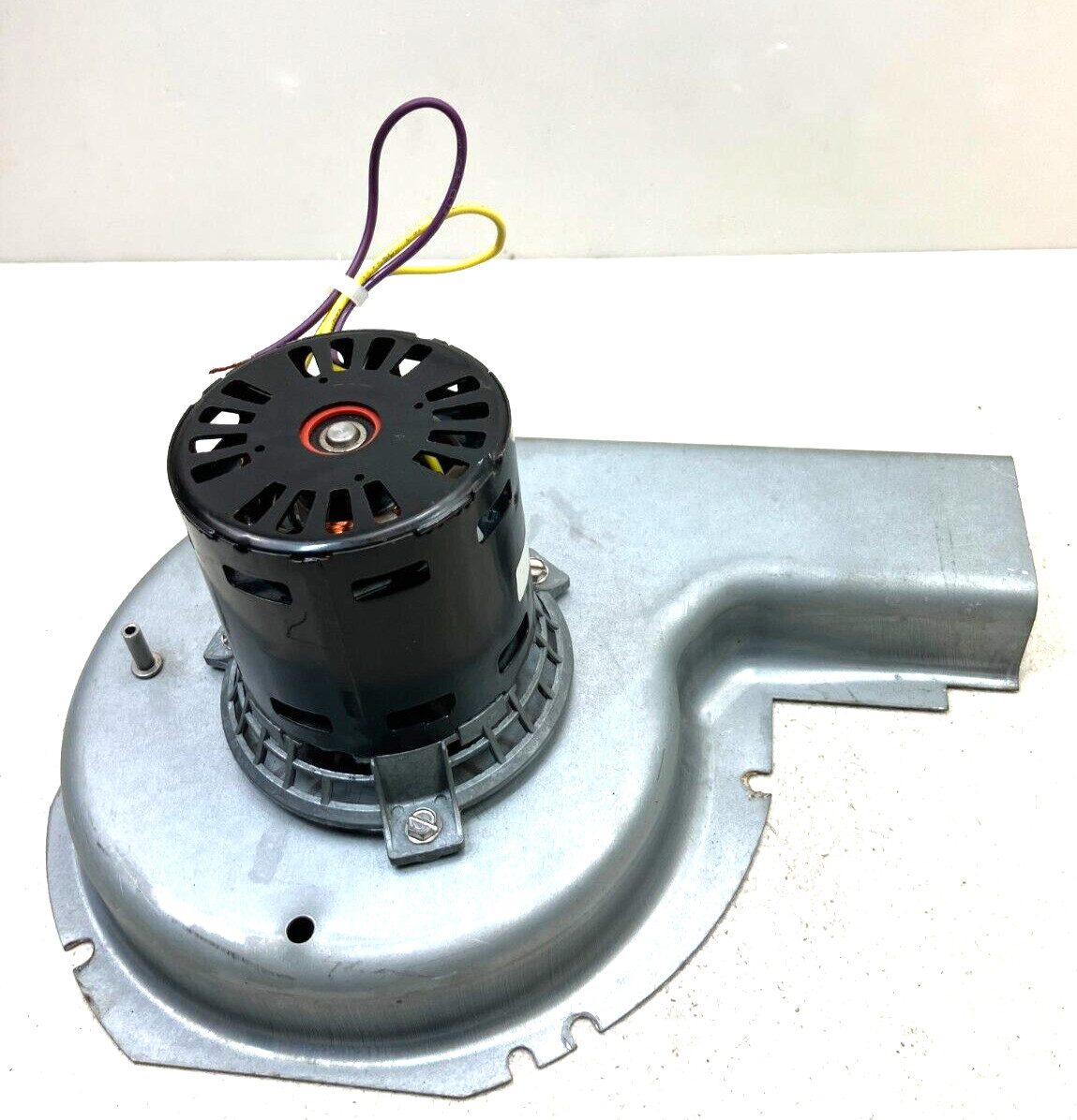 FASCO 1177657 Inducer Blower Motor Assembly 48VL400194 230V used #L29