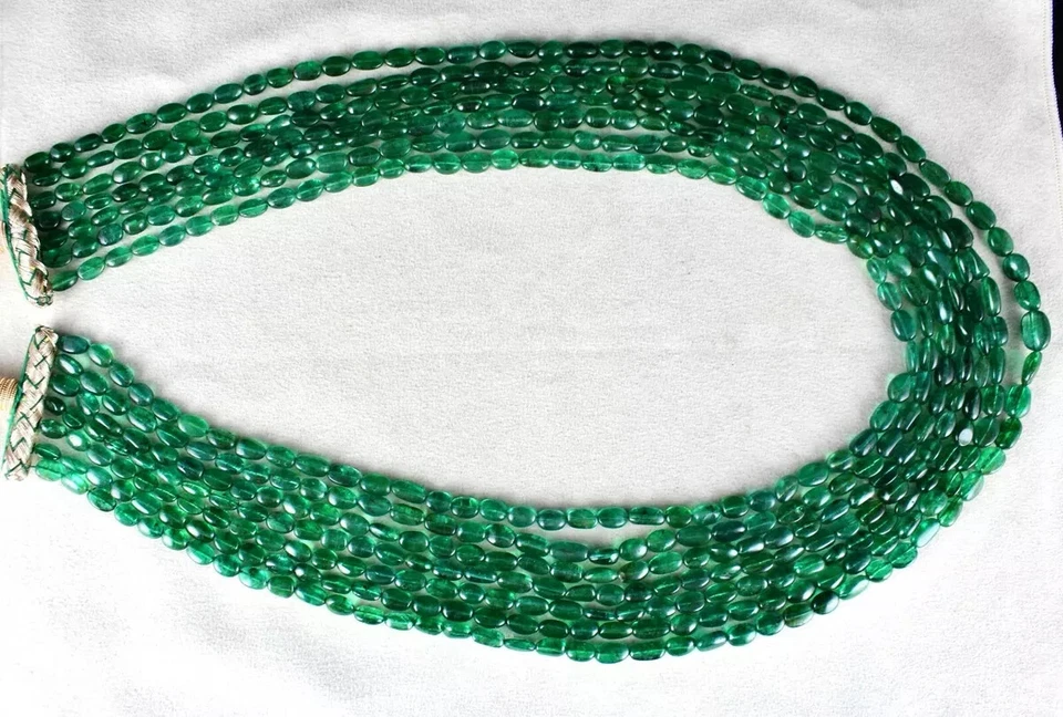 Collana di perle ovali con smeraldo dello Zambia a 7 fili, pietra preziosa co... - Immagine 3 di 4