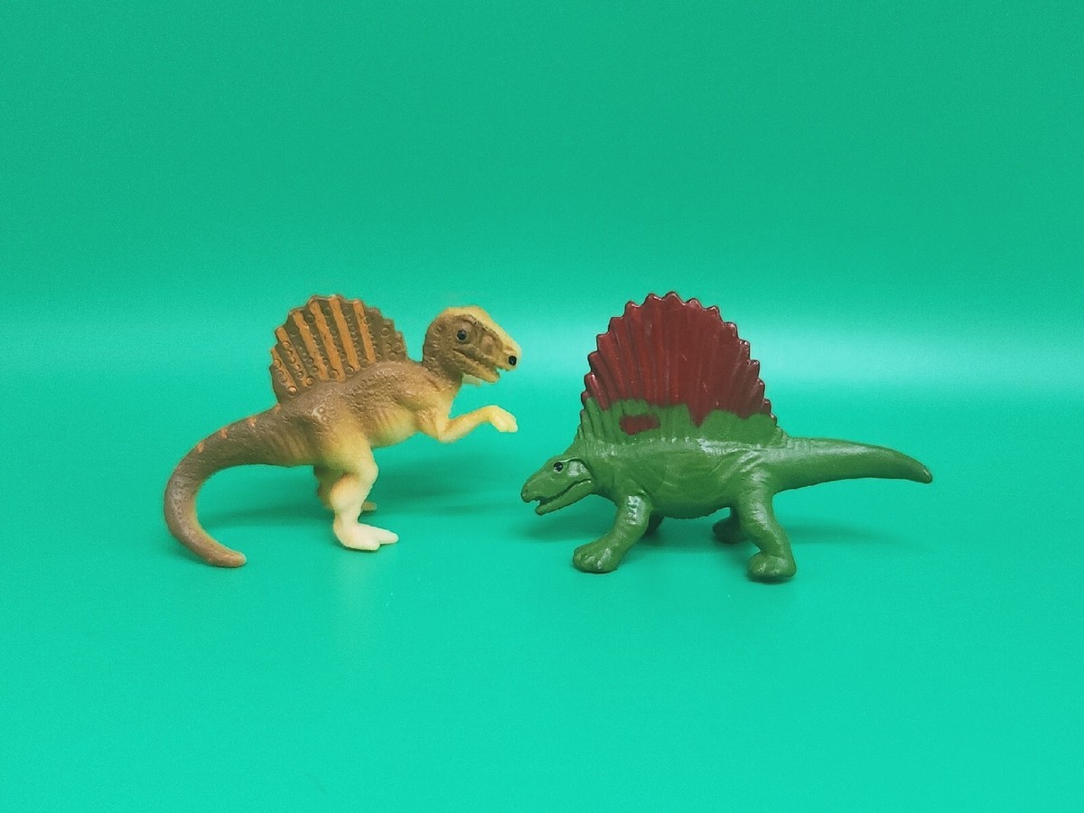 Safari Ltd Dimetrodon & Spinosaurus Baby Hatchling Dinosaur Toy