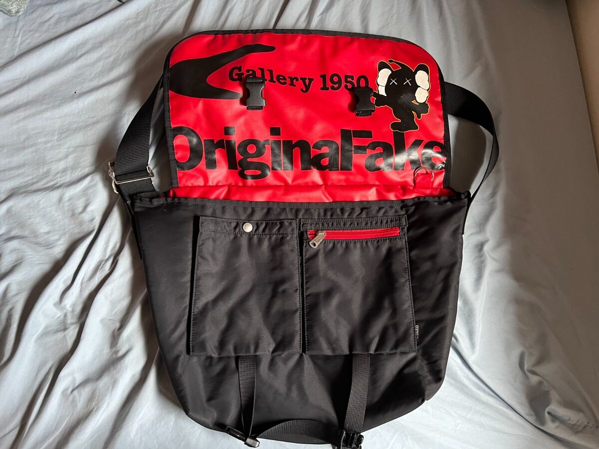 Porter x Kaws Gallery 1950 OriginalFake Messenger Bag | eBay Porter x Kaws Gallery 1950 OriginalFake Messenger Bag | eBay