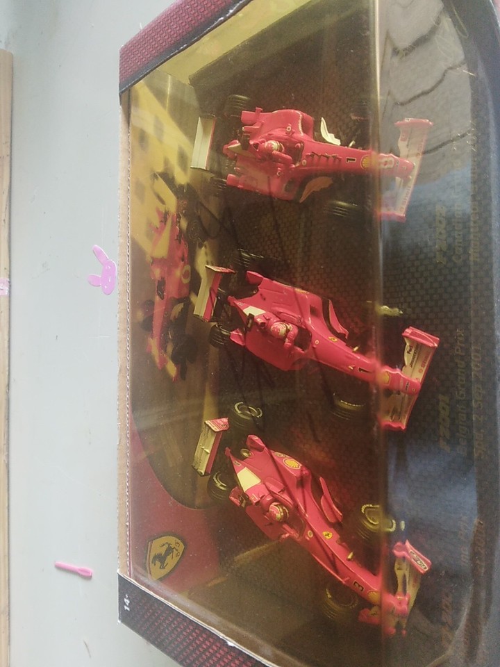 HOT WHEELS F1 Ferrari F399 #4 Rubens Barrichello Launch Version 2000 1/18 28659 EUR 83,02 - FR