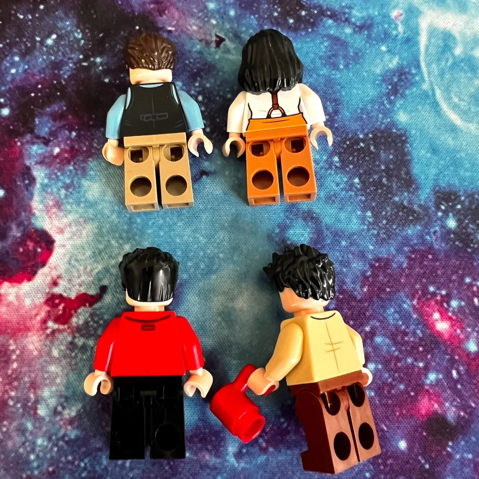 4x LEGO Friends TV Show Minifiguras Central Only Park Lego Set 21319 Raro Lote B Foto 2 de 2