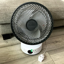 Meaco MeacoFan 12” Oscillating Corded Electric Table/Desk Fan White/Black