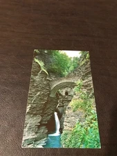 UNPOSTED POSTCARD - SENTRY BRIDGE - WATKINS GLEN, NEW YORK - FINGER LAKES REGION